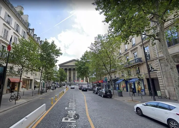 Appartment Au Coeur De Paris 8E