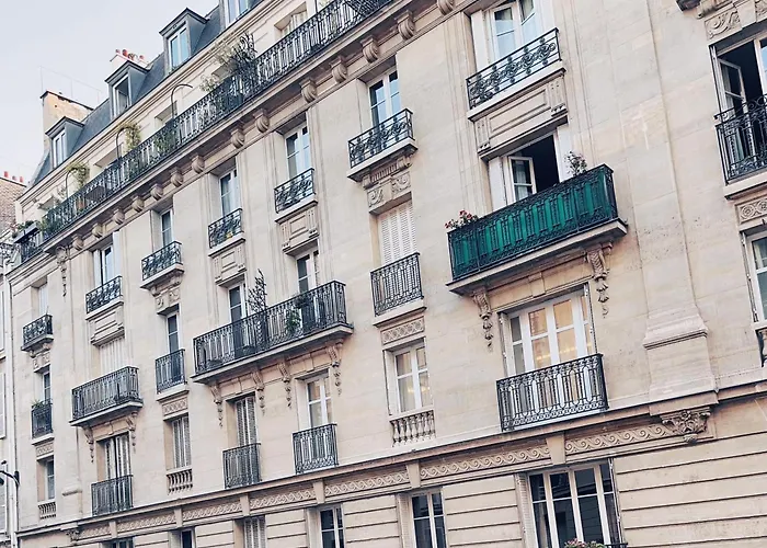 Appt Renove Proche Montmartre Gare Du Nord Et Est