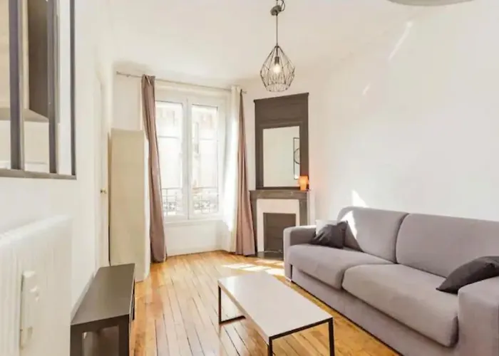 Cocon Parisien Lumineux Central