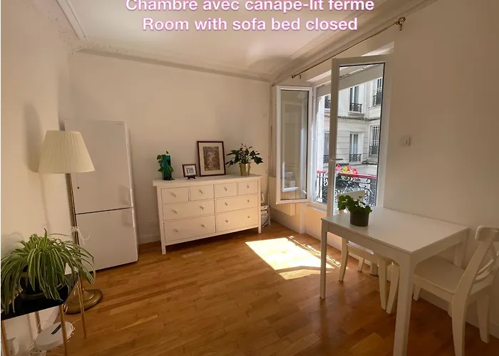 Chambre Privee, Sdb Partage, Arc De Triomphe, Metro 1, T3B, Rer C E A