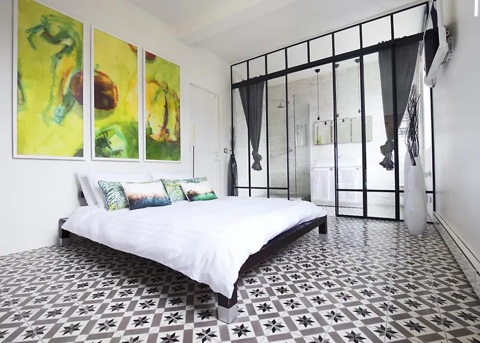 Romantic Artist Room Montmartre Bed&Breakfast