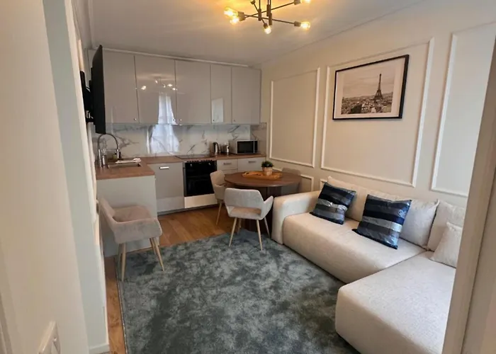 Cozy & Luxury In Heart Of Marais