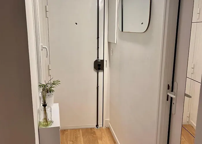 Joli T2 Lumineux A Sentier