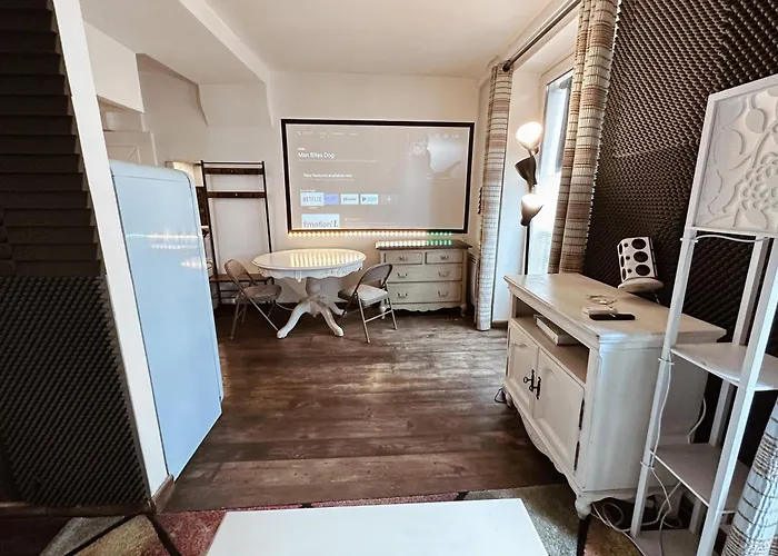 05 Grand Studio Near Chatelet