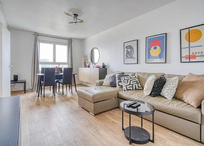 Chic Apartment Centre Paris