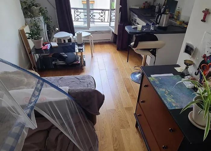 Studio With Confortable Bed