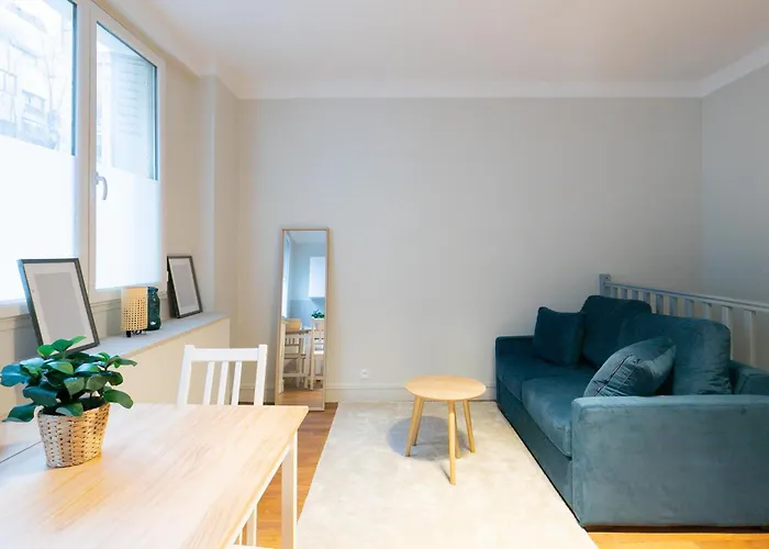 Majestic Suites - Paris 11
