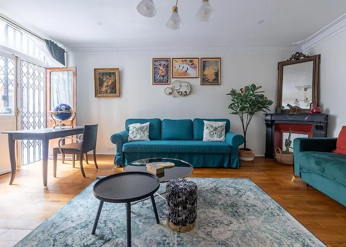 Appartement 2 Etages Paris - Metro 9 Grands Boulevards - Folies Bergeres