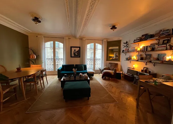 Bel Appartement Paris Montmartre