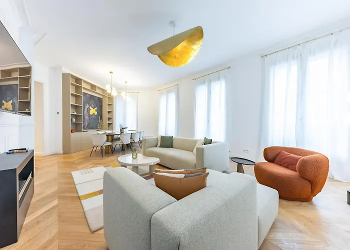 Luxury Rivoli 4 Bed 3,5 Bath By Hotel De Ville Bhv