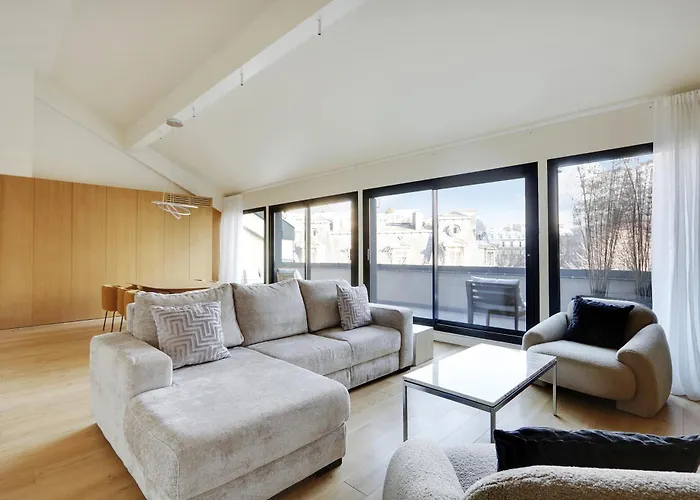Pick A Flat\'S Apartment Place Victor Hugo - Rue Des Belles Feuilles