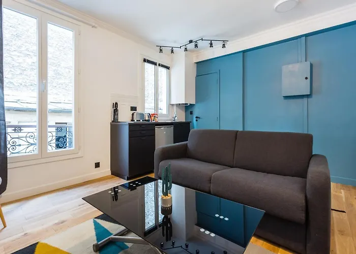 Cozy Studio In The Heart Of Paris