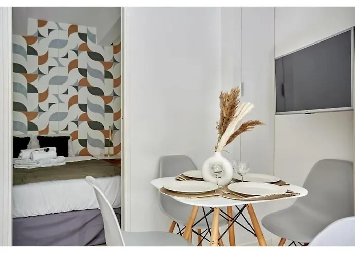 Apartment Le Marais Place Des Vosges By Studio Prestige