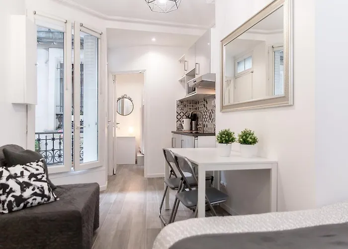 Montmartre Apartments Matisse