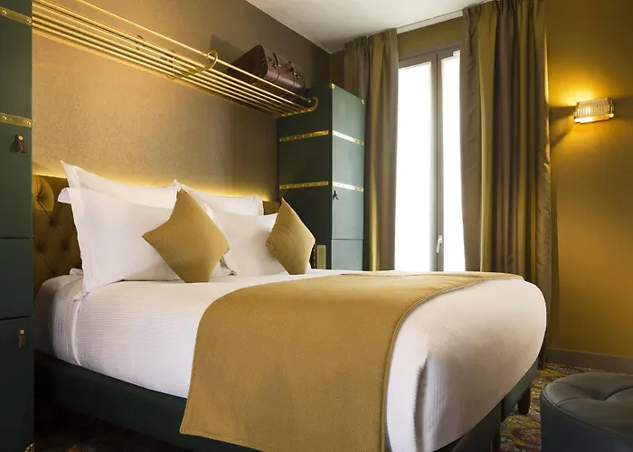 Hotel Whistler - Gare Du Nord