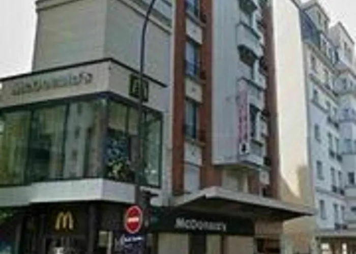 Hotel De La Comete