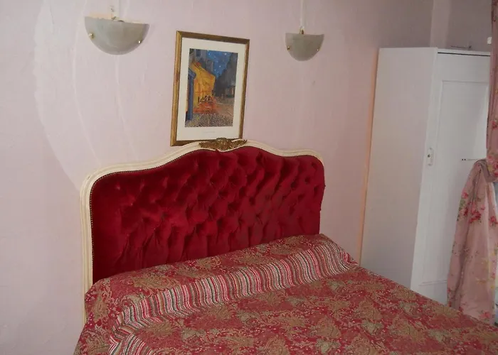 Hotel Le Petit Trianon