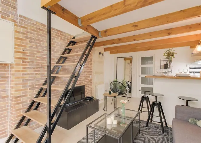Loft Design For 4 People In Heart Of Paris