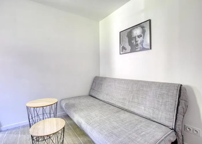 Beautiful apartment near the Seine
