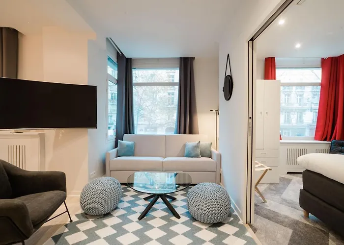 Suite Cocteau : Au Coeur De La Rive Gauche, Neuf, Design, 2/4/6 Personnes