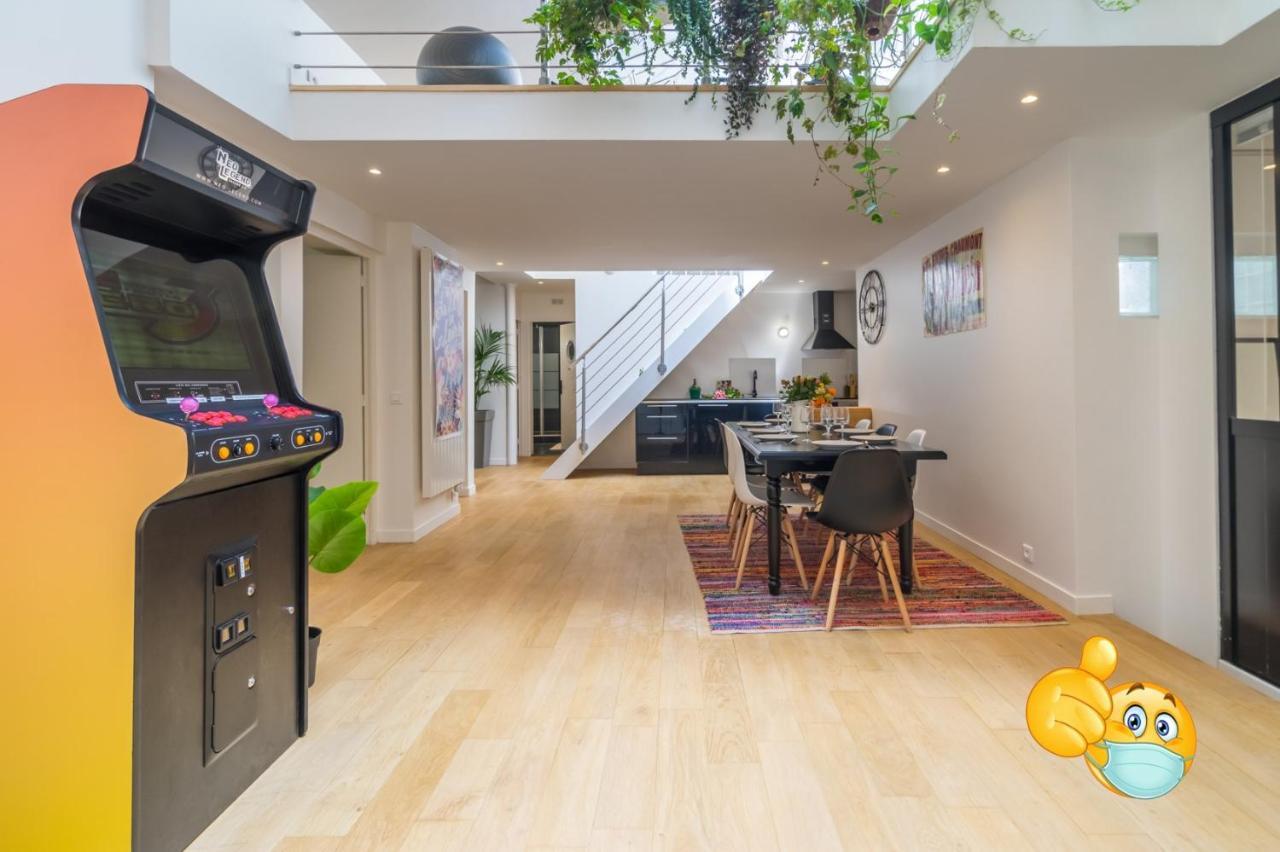 Apartment Canal House