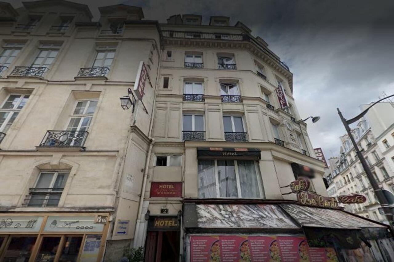 Le Petit Trianon Hotel Paris