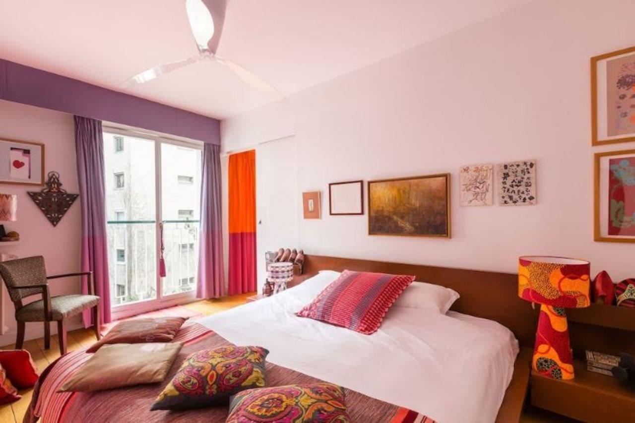 Colourful In Ternes Apartamento