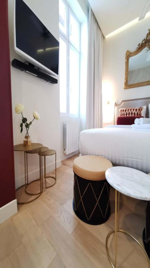 Petite Maison A La Tour Eiffel Apartment *