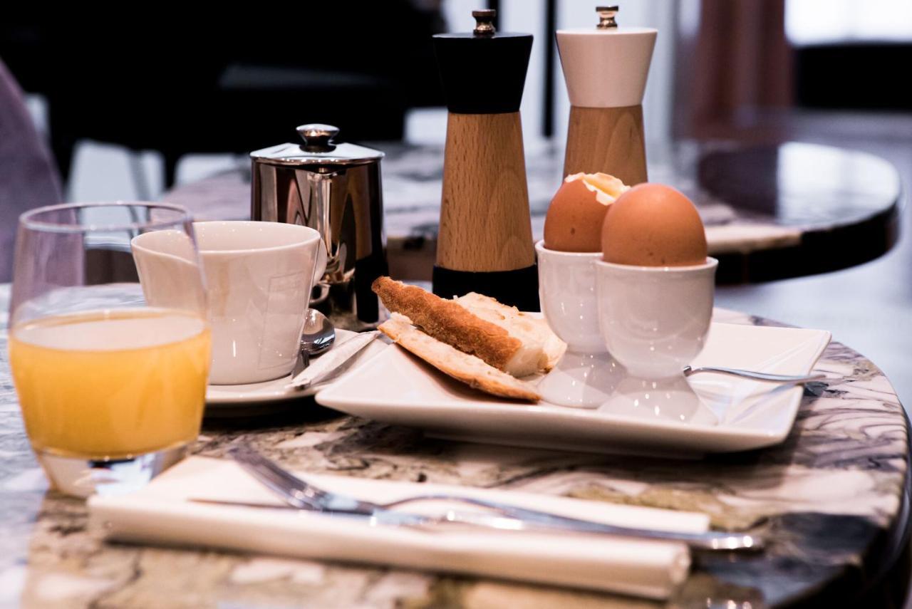 Hotel Lena Paris