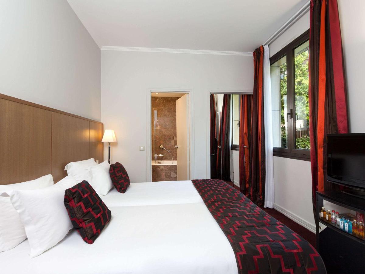 Hotel La Du Roy Champs Elysees Paris