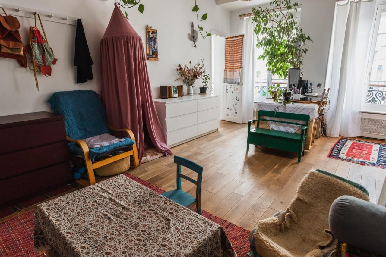 Bright Atypical Duplex In Menilmontant *