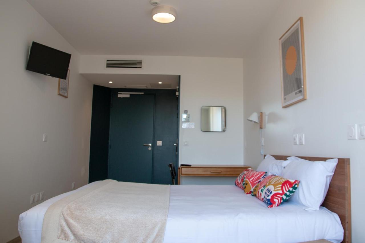 The People - Bercy Hostel