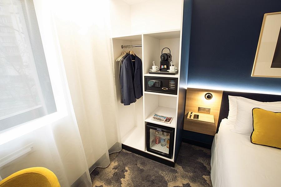 17 Batignolles Hotel Paris