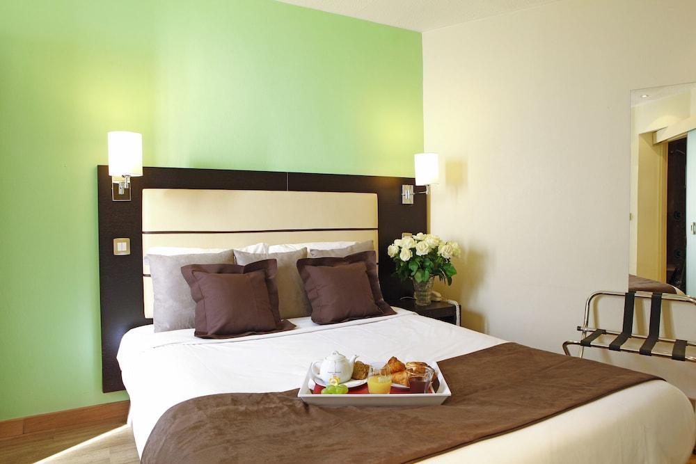 Hotel Sure By Best Western Gare Du Nord 3*