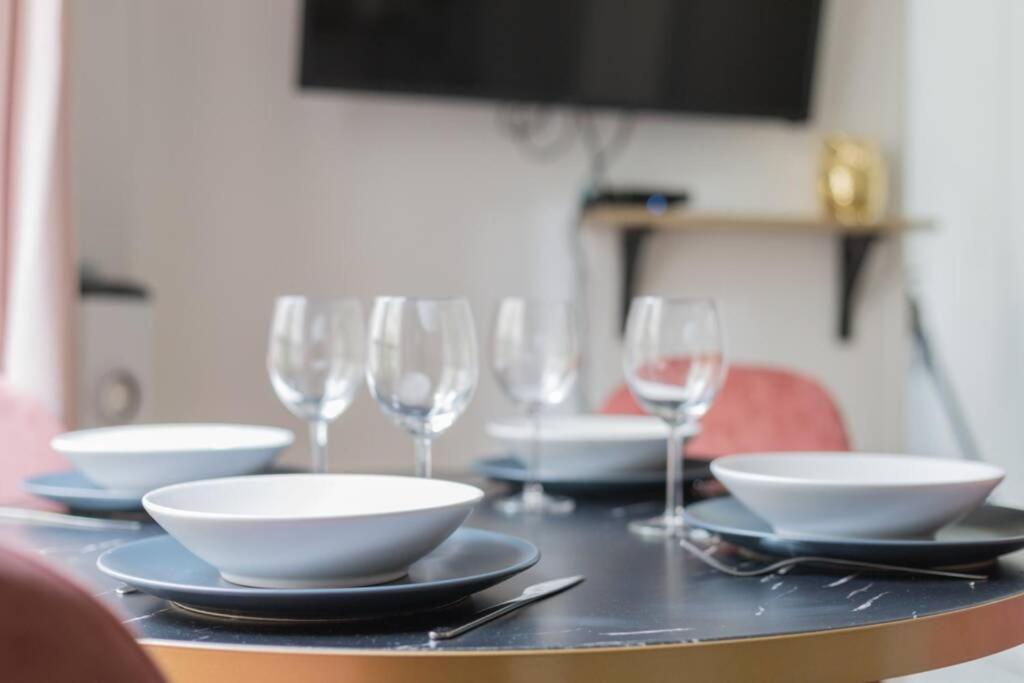Apartment Splendide 10 Min Du Parc Monceau - 4p Paris