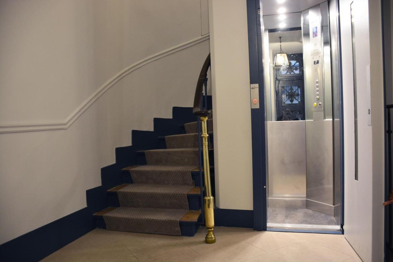 Apartamento Charming Near Louvre Paris