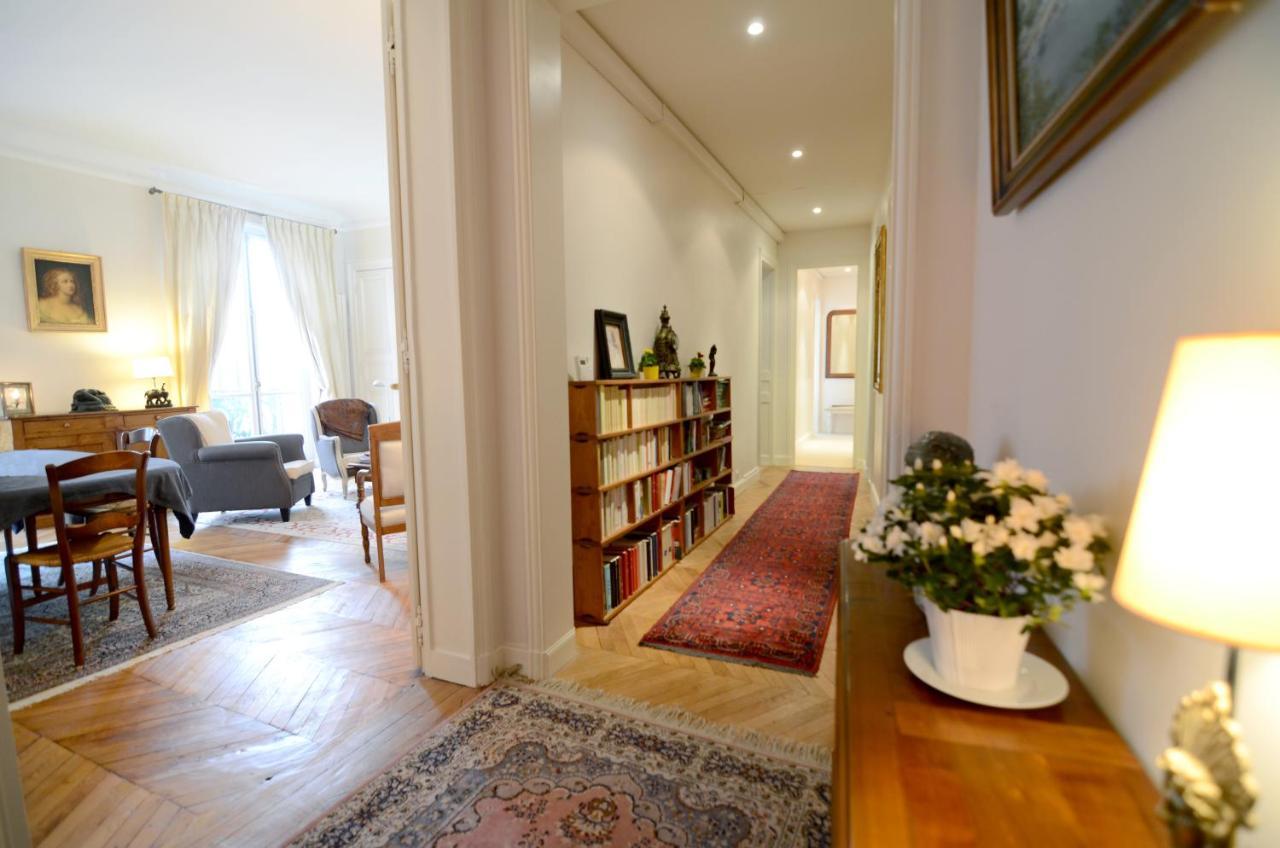 Champs Elysees Apartamento