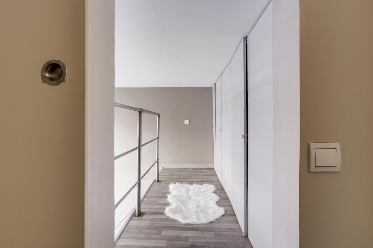 Spacious, Bright And Beautifully Decorated Flat In Heart Of Marais Short Walk To Picaso Museum *