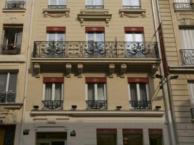 Riviera Renovated 3* Paris