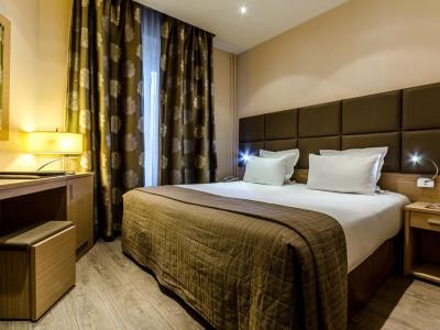 Riviera Renovated