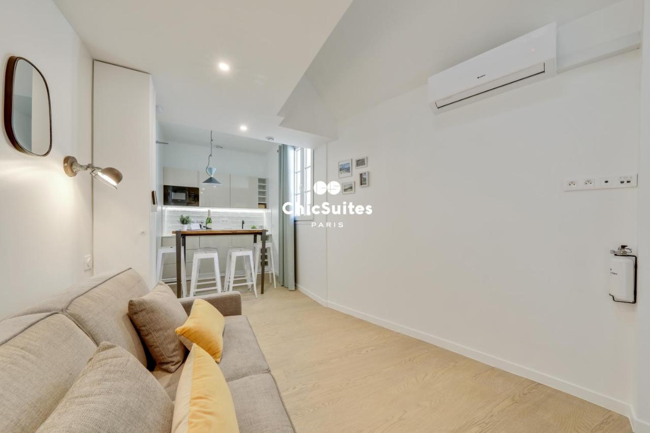 Bastille Chicsuites *