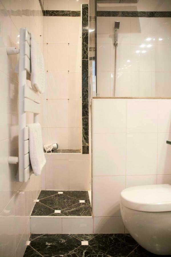 Apartamento Charming Batignolles Neighborhood Paris