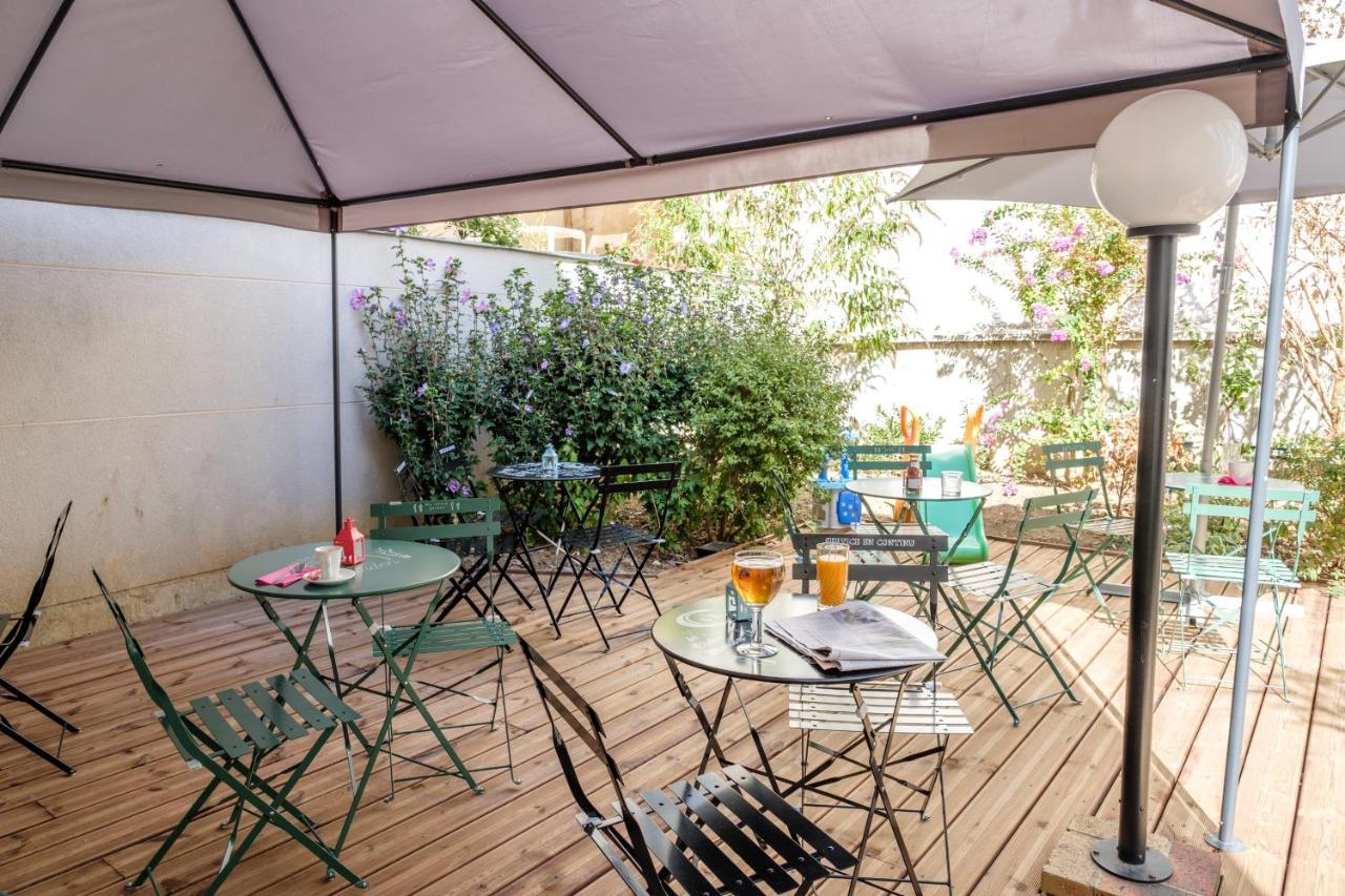 De Montparnasse 3* Paris