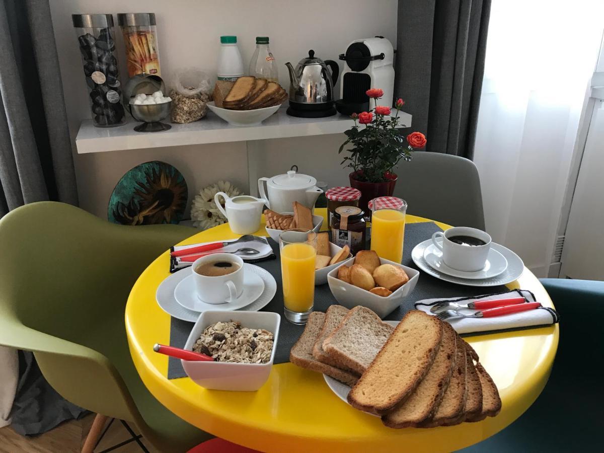 Seine Et Marais Couette-café Paris