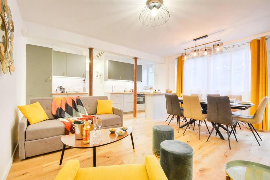 Luxueux Duplex 6 - 8pers - Full Equipped - Republique Apartment *