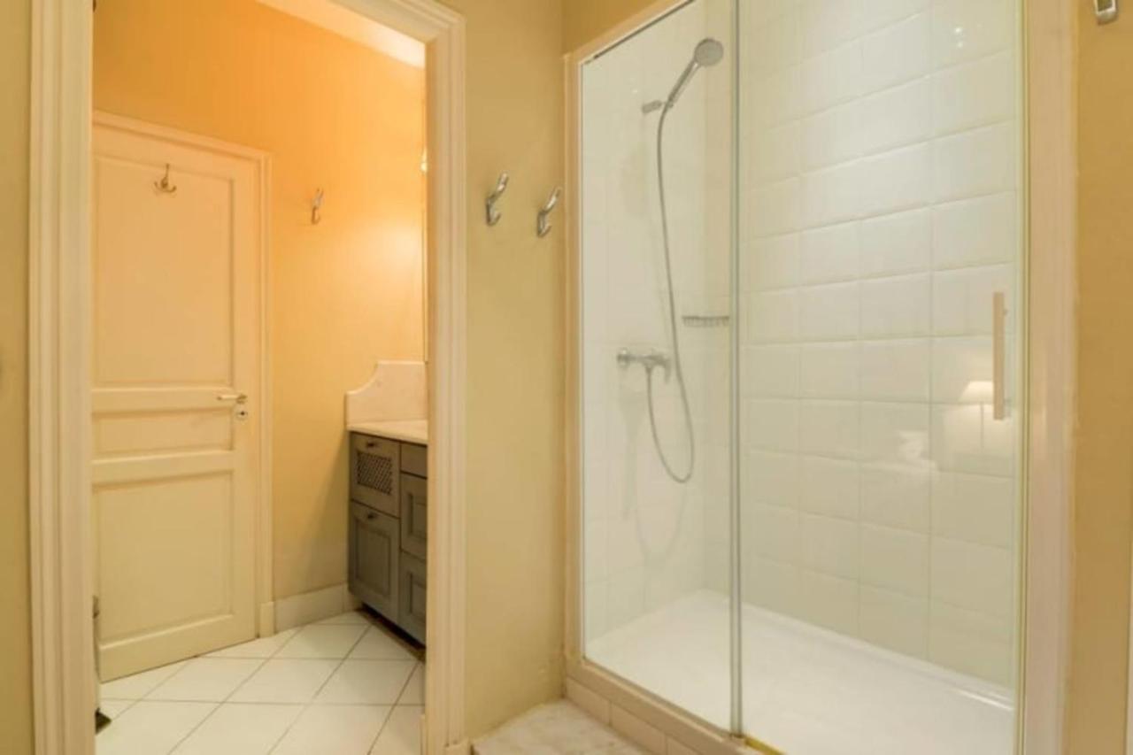 Apartment Guestready - Classic Parisian In Marais