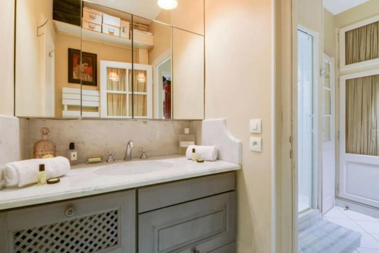 Apartment Guestready - Classic Parisian In Marais *