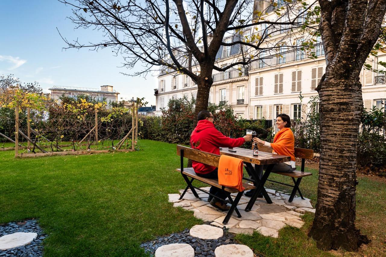 Hotel Mercure Montmartre Sacre Coeur