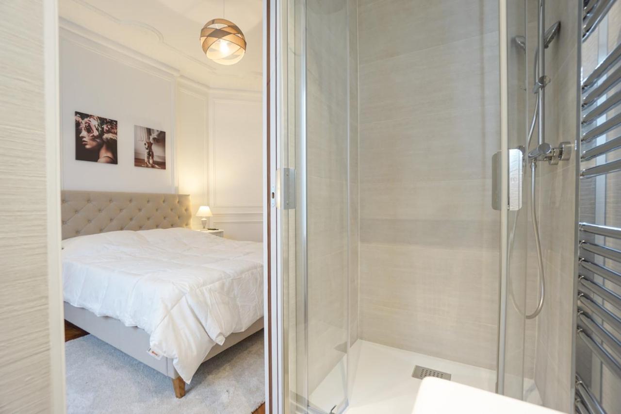 Modern Duplex Close To The Eiffel Tower Paris