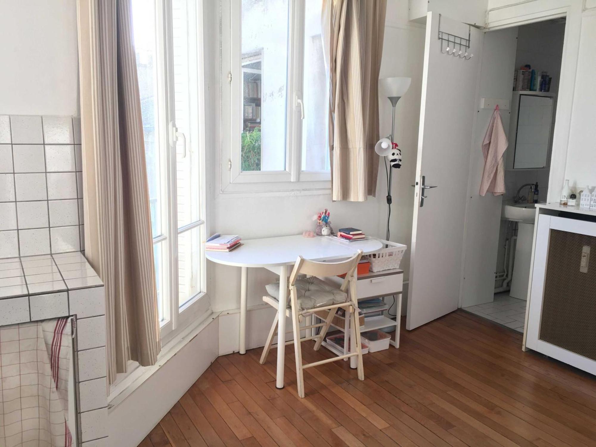 Located Flat In Saint-germain-des-prés Appartement Paris